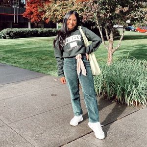 Meet your Posher, Taylor